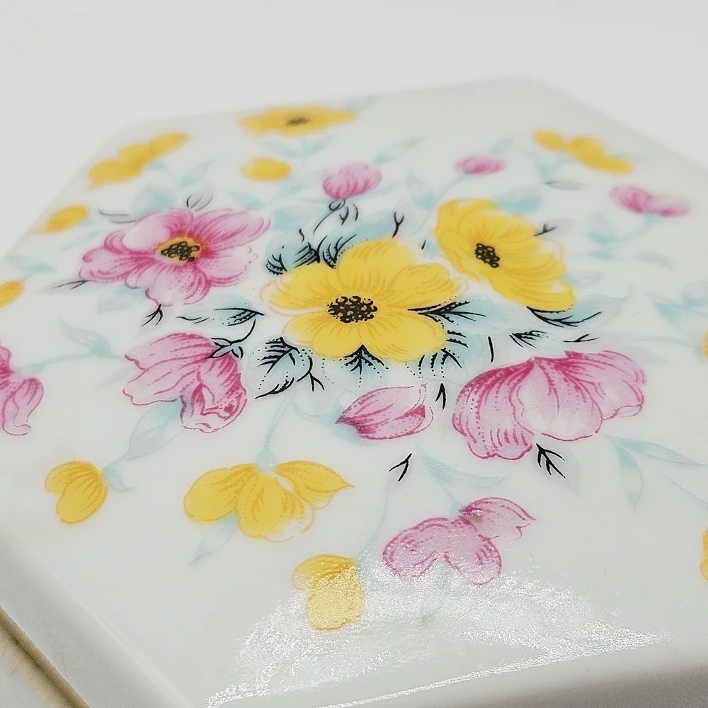 VINTAGE Action Porcelain Floral Hexagonal Hinged Trinket Jewelry Box Made Japan